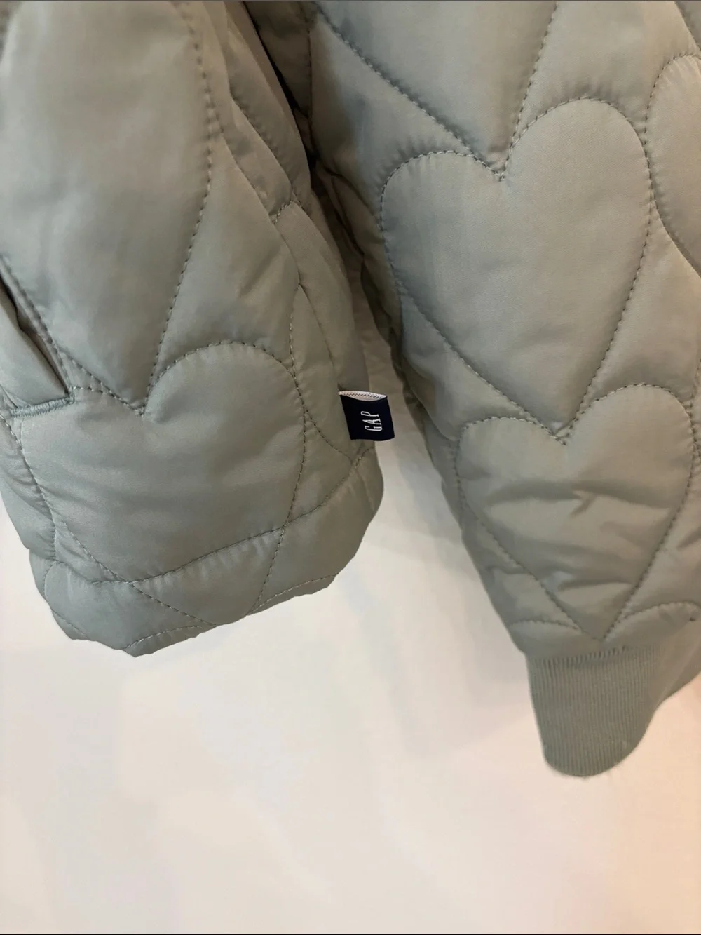 Gap Kids Heart Quilted Bomber Jacket in Sage Green Size XL (12-13)